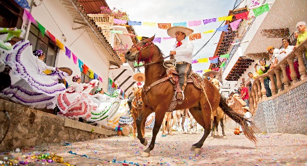 Праздник "Фиеста" в Мексике
